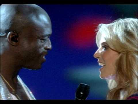 Youtube: Victoria's Secret Fashion Show(2007)- Heidi and Seal Duet