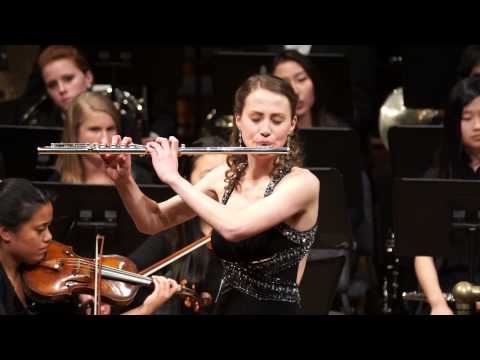 Youtube: Chaminade: Concertino for Flute - Hayley Miller (flute), Benjamin Zander (conductor)
