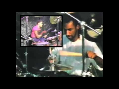 Youtube: Meat Beat Manifesto - Drum Test