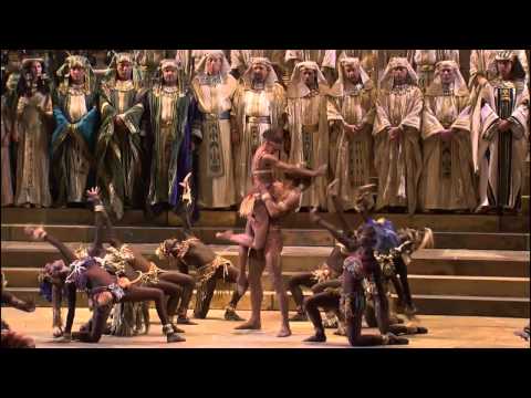 Youtube: Verdi Opera Aida - Gloria all' Egitto, Triumphal March - HD