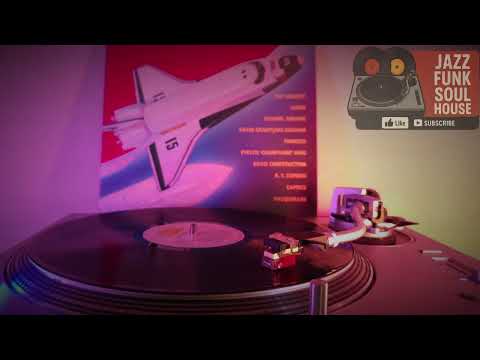 Youtube: Evelyn "Champagne" King - Your Personal Touch (Dance Version) - 1985