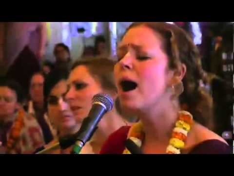 Youtube: Jahnavi Devi Dasi at Kirtan Mela Mayapur 2014 Day 2 | Bhajan, Bhakti, Chanting of Mahamantra, ISKCON