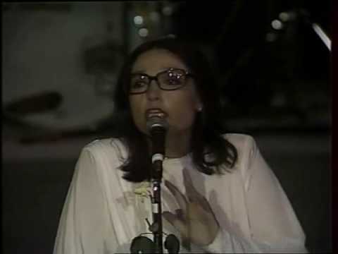 Youtube: Nana Mouskouri  - Den itan nissi -