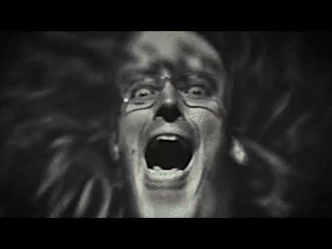 Youtube: SEASURFER - Crazy (Official Video)