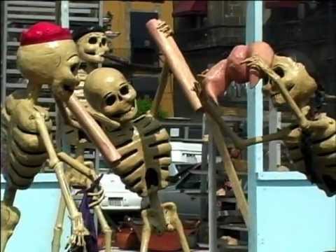 Youtube: TRADICIONES DE MÉXICO DÍA DE MUERTOS EN EL CENTRO HISTÓRICO 01