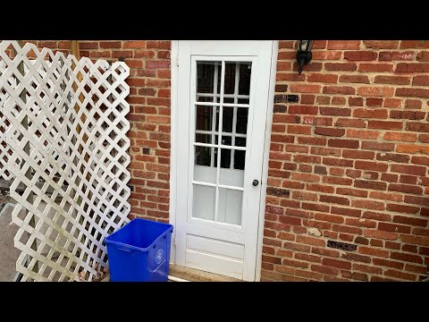 Youtube: [1071] Getting In My Ex-Girlfriend’s Back Door (April Fools Video)