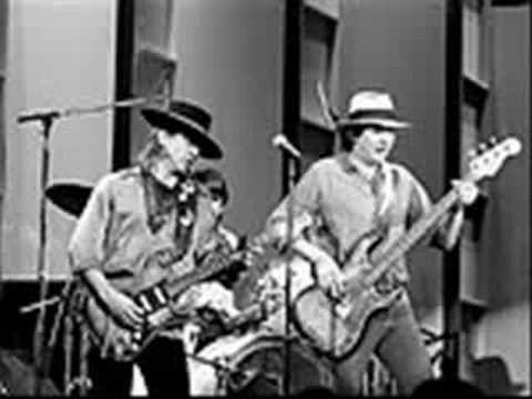 Youtube: stevie ray vaughan voodoo child (slight return) in studio