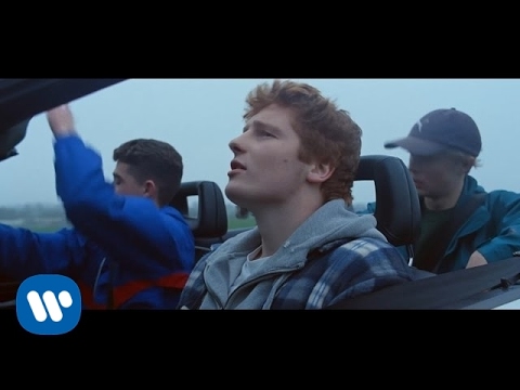 Youtube: Ed Sheeran - Castle On The Hill [Official Music Video]