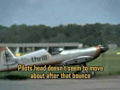 Youtube: Fake stunt plane loses wing