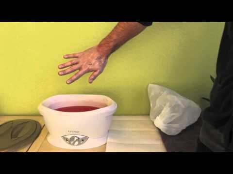 Youtube: Paraffinbad Thermische Anwendung Ergotherapie / Handtherapie / Paraffin bath