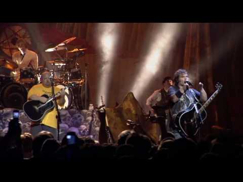 Youtube: Tenacious D -  Kickapoo live (HD)