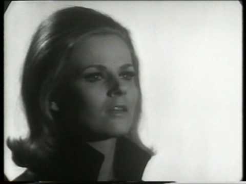 Youtube: Heidi Brühl 1966 - Hundert Mann und ein Befehl