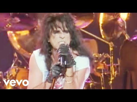 Youtube: Alice Cooper - No More Mr. Nice Guy (from Alice Cooper: Trashes The World)