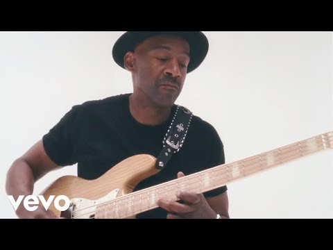 Youtube: Marcus Miller - Que Sera Sera ft. Selah Sue