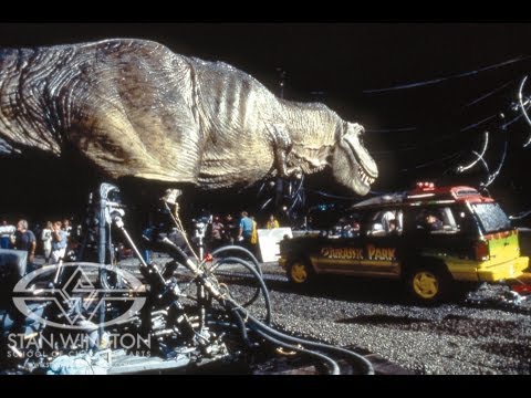 Youtube: JURASSIC PARK T-Rex - Part 3 - Building an Animatronic Dinosaur