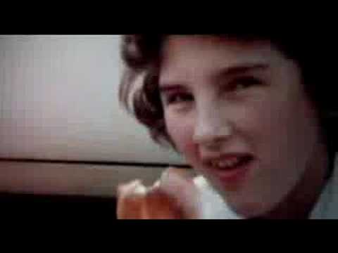 Youtube: Joanna Newsom - Peach Plum Pear