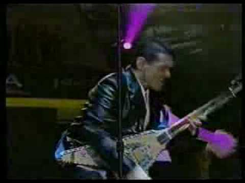 Youtube: FALCO - Out Of The Dark -- Ausschnitt des letzten öffentlichen Auftritts am 31.12.1997