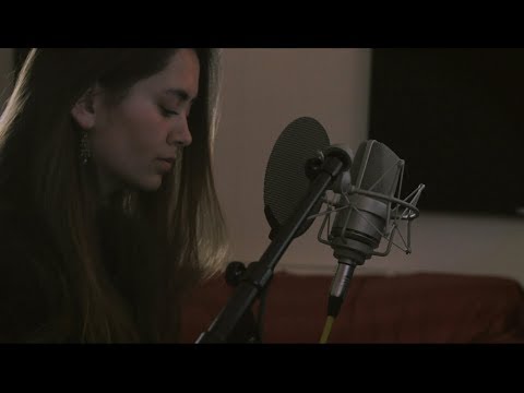 Youtube: This Year's Love - David Gray (Cover by Jasmine Thompson)