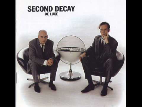 Youtube: Second Decay - Hinter Glas