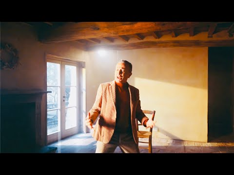 Youtube: Pupo - Benvenuta La Vita (official video)