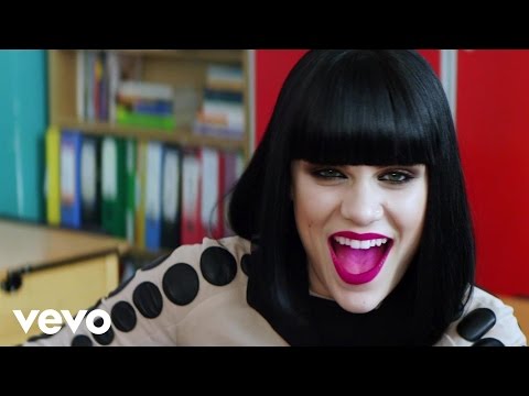 Youtube: Jessie J - Who's Laughing Now (Official Video)