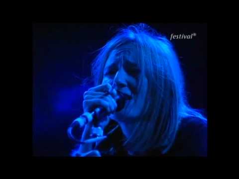 Youtube: Portishead - Roads (live at Bizarre '98 [5/8])