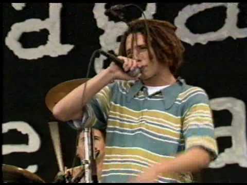 Youtube: Rage Against The Machine - Fistfull Of Steel - 1993