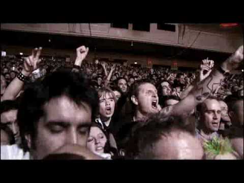 Youtube: Sex Pistols - Pretty Vacant. Title. Brixton Academy(2007).avi