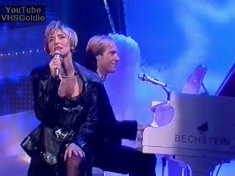 Youtube: Claudia Jung & Richard Clayderman - Je t'aime mon amour - 1995