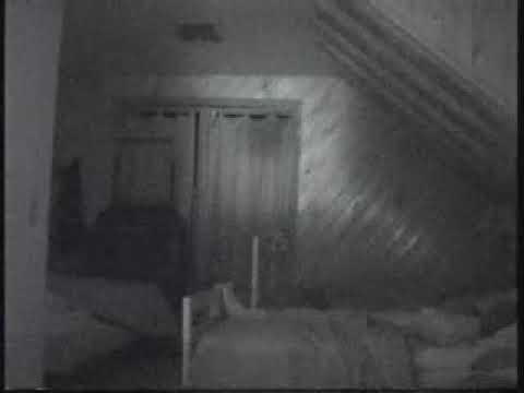 Youtube: Geist unter Bettdecke