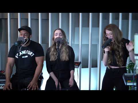 Youtube: Moses Pelham - DIESE LIEBE (LIVE IN DEN CIRCLE STUDIOS BERLIN) (Official 3pTV)