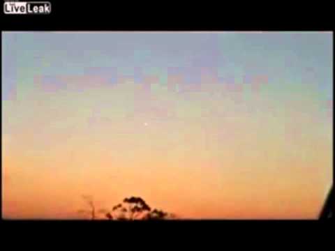 Youtube: NIBIRU finally seen in the SKY August 2011
