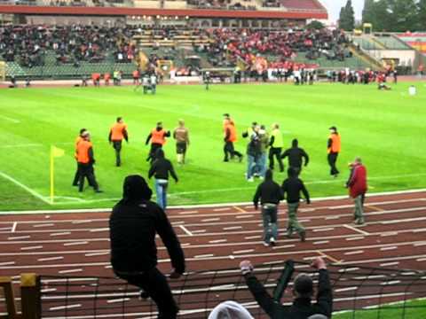 Youtube: Platzsturm BFC Dynamo - Berliner AK  - Berliner Pokal Finale 2/3