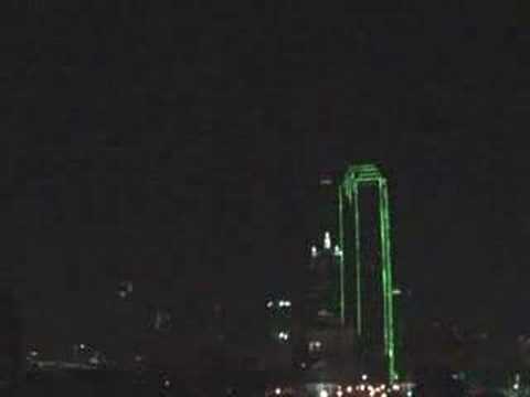 Youtube: UFO I filmed in dallas tonight