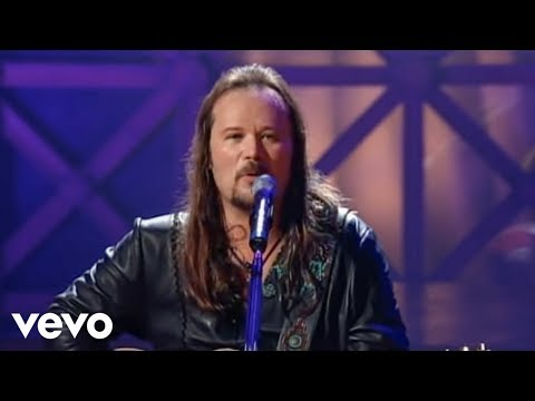 Youtube: Travis Tritt - Long Haired Country Boy (from Live & Kickin')