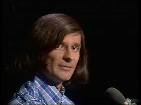 Youtube: Ulrich Roski - Des Pudels Kern 1975