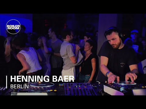 Youtube: Henning Baer Boiler Room Berlin DJ Set