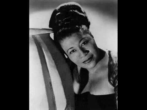 Youtube: Ella Fitzgerald: Puttin' On The Ritz (Berlin, 1929) - Lyrics