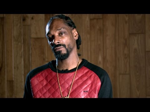 Youtube: Official Call of Duty®: Ghosts Video - Snoop Dogg Voice Pack Preview