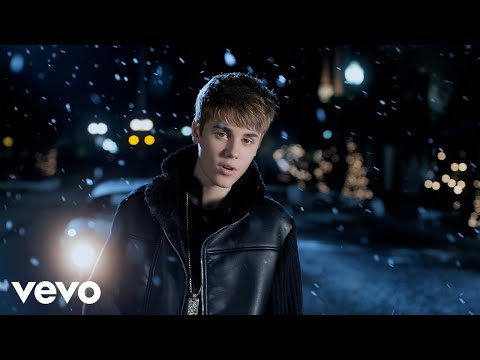 Youtube: Justin Bieber - Mistletoe (Official Music Video)