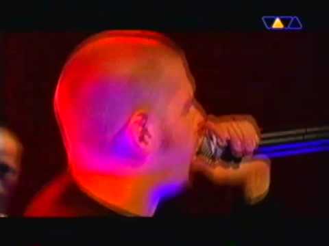 Youtube: Die Firma - Hunde die bellen beissen nicht (Live @ Overdrive '99)