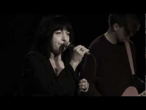 Youtube: Lydia Lunch with Retrovirus - Burning Skulls