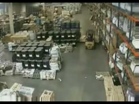 Youtube: Forklift Accident Worker Dodges Huge Warehouse Collapse