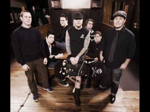 Youtube: Dropkick Murphys - The Green Fields of France