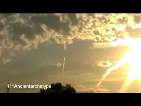 Youtube: SOUND of HAARP WEAPON IN ACTION !!!  SCARY Lights & Noise!! 2011