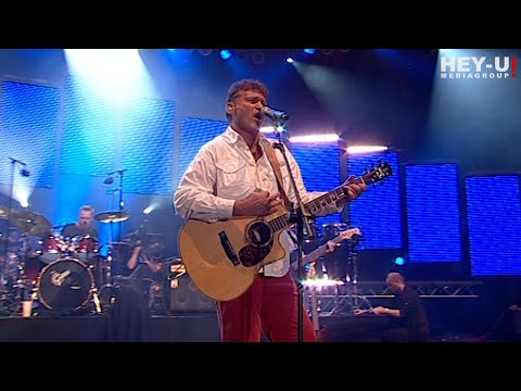 Youtube: Rainhard Fendrich - Haben Sie Wien schon bei Nacht geseh'n [Live 2007]