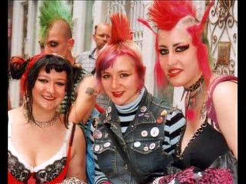 Youtube: Gleichlaufschwankung  --Punks unterstand no Fun--