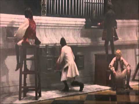 Youtube: Casanova Fellini 1976  - LA PARETE DEGLI ORGANI