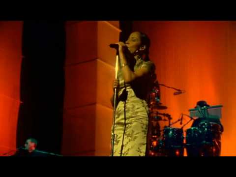 Youtube: Sade (2/21) - Your Love Is King