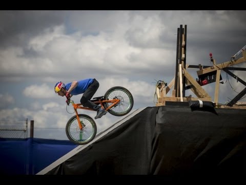 Youtube: The Athlete Machine | Red Bull Kluge